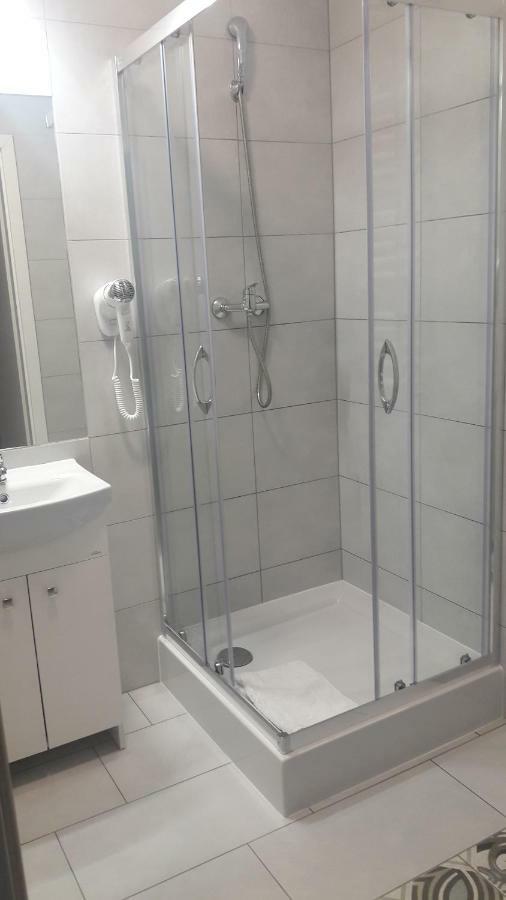 Zyczliwa Centrum Konferencyjno-Sportowe Wroclaw Dış mekan fotoğraf
